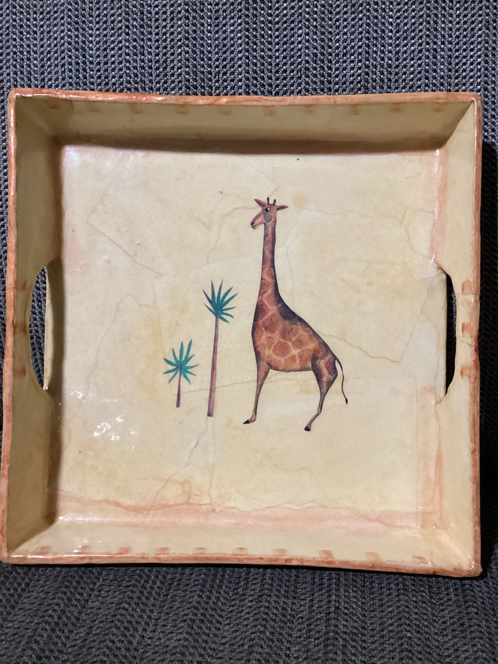 Vintage Resin Tray Giraffe Palm Trees 
9.5 x 9.5, catchall trinket display boho